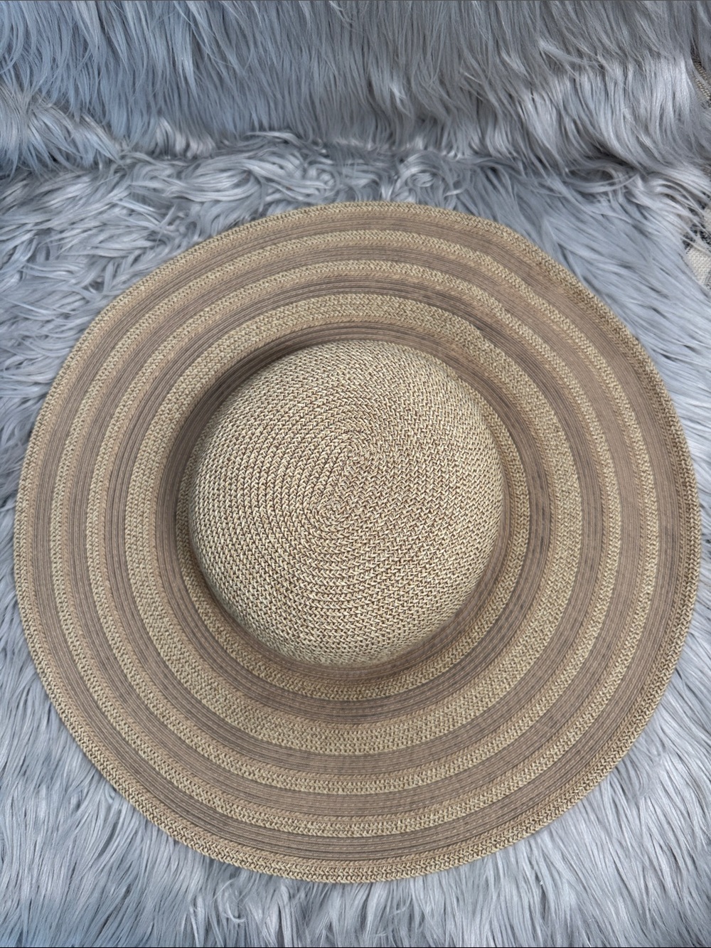 Nine West Cream Wide Floppy Brim Straw Sun Hat - Picture 14 of 15